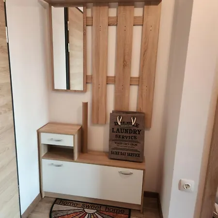 Lili's Azur Varna